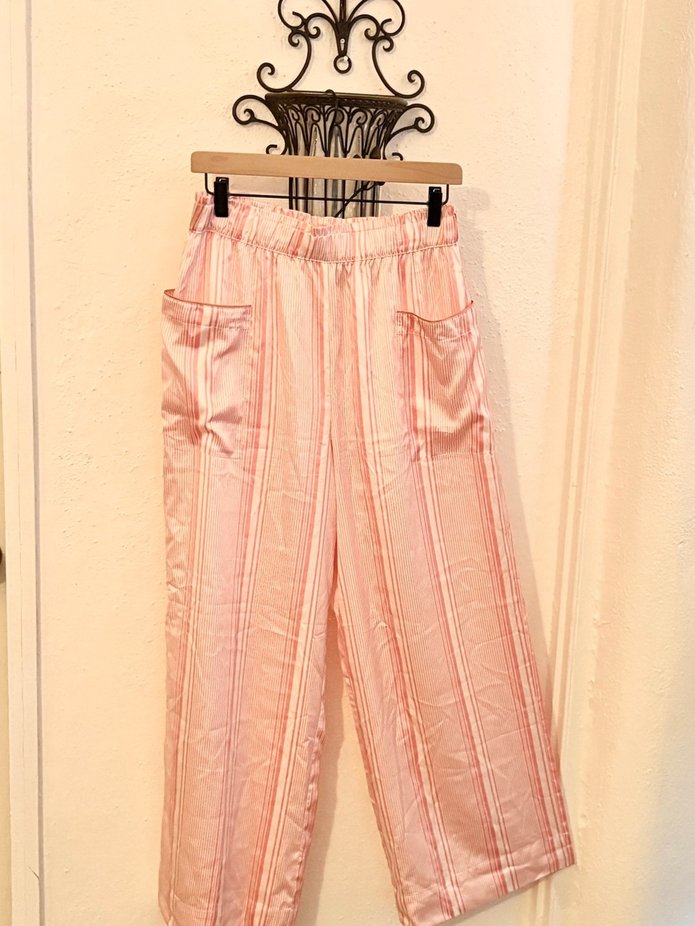 NWOT Victoria's Secret Classic Pink & White Striped Wide-Leg Satin Lounge Pant